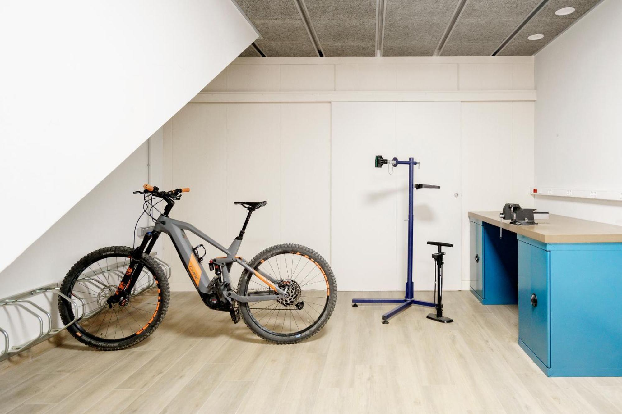 Racons - La Placeta "Cyclingfriendly" Vic Dış mekan fotoğraf